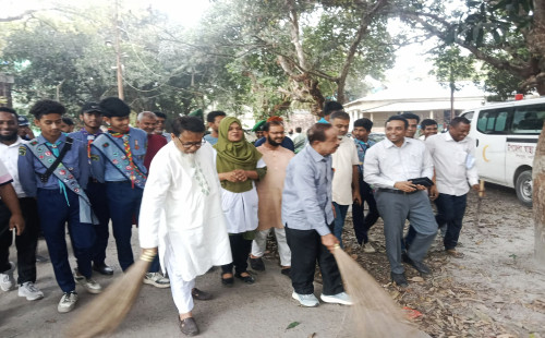 শিবপুরে পরিস্কার, পরিচ্ছন্নতা কার্যক্রম উদ্বোধন
